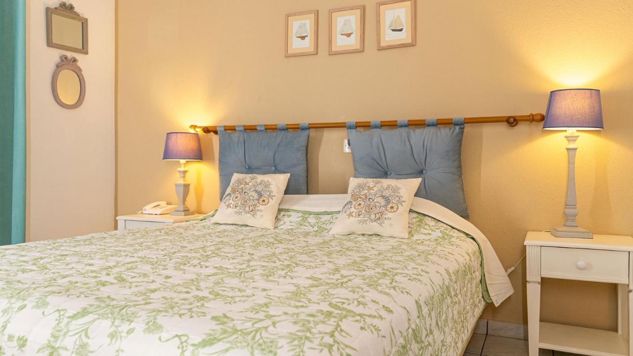 Xenios Zeus Hotel 2*